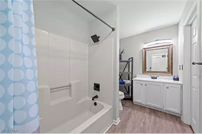 3636 Sparrow Pond Circle, Bath, OH 44333 - Photo 41