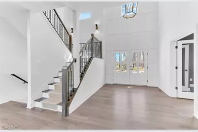 805 Club Drive W, Aurora, OH 44202 - Photo 3