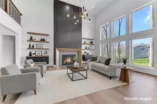 805 Club Dr W, Aurora, OH 44202 - Photo 9