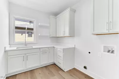 805 Club Drive W, Aurora, OH 44202 - Photo 27