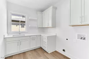 805 Club Dr W, Aurora, OH 44202 - Photo 27