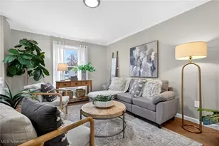 9144 Hickory Cir, Windham, OH 44288 - Photo 5