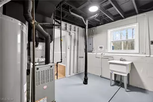 9144 Hickory Cir, Windham, OH 44288 - Photo 33