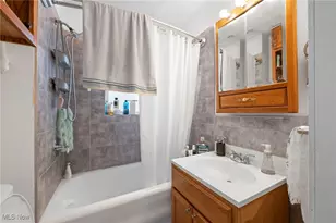 4764 Pearl Rd, Loveland, OH 44109 - Photo 11