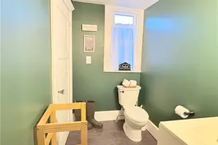 3881 E Center St, Conneaut, OH 44030 - Photo 13