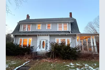 3881 E Center Street, Conneaut, OH 44030 - Photo 1