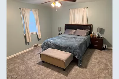 2745 Myrtle Avenue NW, Canton, OH 44709 - Photo 3