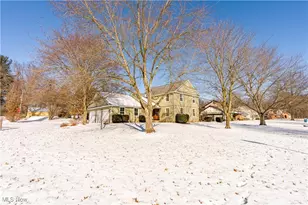 4057 Bramshaw Rd NW, Canton, OH 44718 - Photo 43