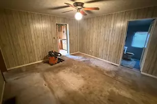 807 Clement Ave, Belpre, OH 45714 - Photo 19