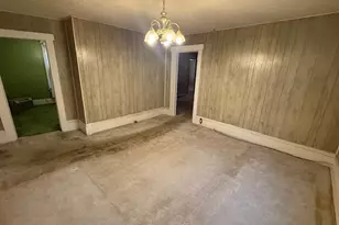 807 Clement Ave, Belpre, OH 45714 - Photo 15