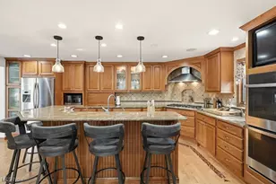 8546 Shorthorn Dr, Northfield, OH 44067 - Photo 5