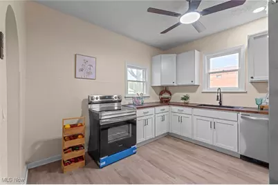 62 E High Street, Alliance, OH 44601 - Photo 19