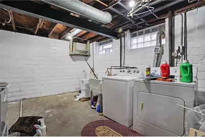 1898 Powell Avenue, Loveland, OH 44118 - Photo 35