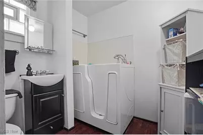 1898 Powell Avenue, Loveland, OH 44118 - Photo 19