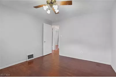 1898 Powell Avenue, Loveland, OH 44118 - Photo 27