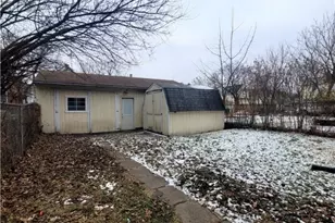 906 Harrison Ave SW, Canton, OH 44706 - Photo 5