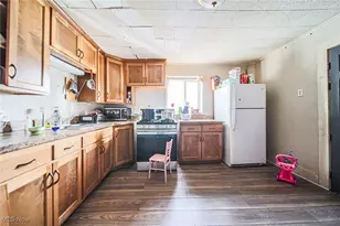 210 W 4th St, Dover, OH 44622 - Photo 9