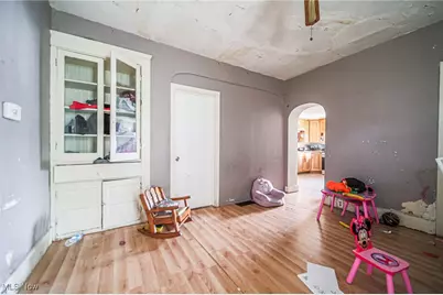 210 W 4th Street, Dover, OH 44622 - Photo 13