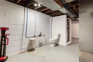 1825 Euclid Ave, Zanesville, OH 43701 - Photo 21