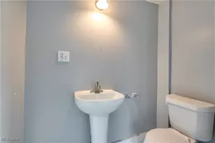 1520 Bryan Ave SW, Canton, OH 44706 - Photo 17