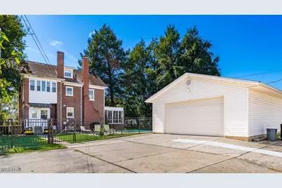 641 Fairmont Ave, Zanesville, OH 43701 - Photo 41