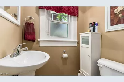 641 Fairmont Ave, Zanesville, OH 43701 - Photo 9