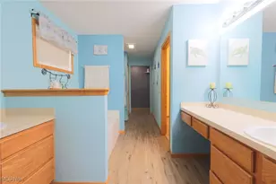 1137 Eaton Dr, Akron, OH 44312 - Photo 11