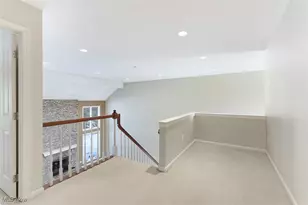 196 Chisholm Ct, Aurora, OH 44202 - Photo 27