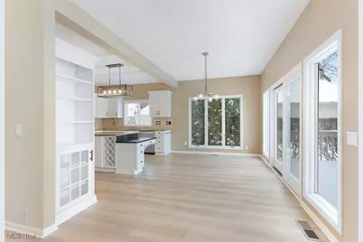 196 Chisholm Court, Aurora, OH 44202 - Photo 13