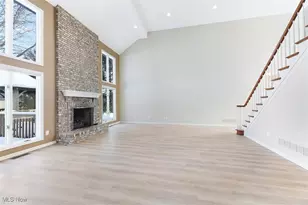 196 Chisholm Ct, Aurora, OH 44202 - Photo 11