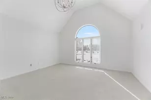 196 Chisholm Ct, Aurora, OH 44202 - Photo 19