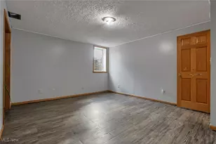 390 Spring Valley Dr, Zanesville, OH 43701 - Photo 39