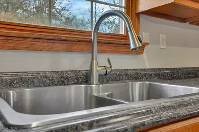 390 Spring Valley Drive, Zanesville, OH 43701 - Photo 13