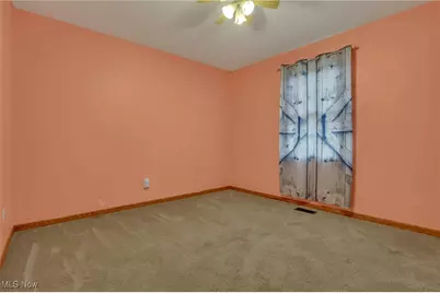 390 Spring Valley Drive, Zanesville, OH 43701 - Photo 29