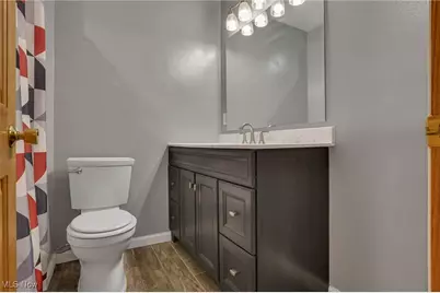 390 Spring Valley Drive, Zanesville, OH 43701 - Photo 33