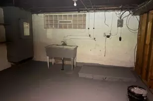 1476 Clermont Rd, Loveland, OH 44110 - Photo 23