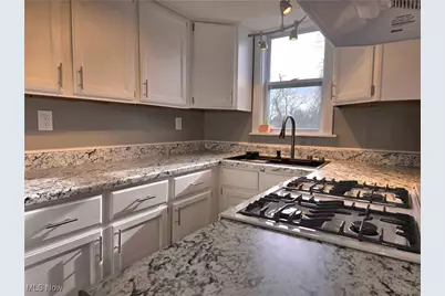 478 Warwick Avenue, Zanesville, OH 43701 - Photo 17