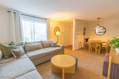 216 Moore Road #3V, Avon Lake, OH 44012 - Photo 3