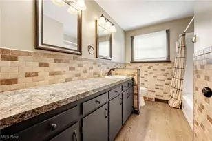 2685 Chaucer Dr NE, Canton, OH 44721 - Photo 27