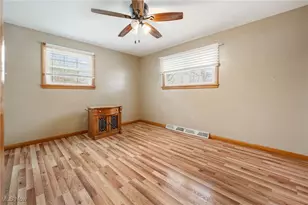 2685 Chaucer Dr NE, Canton, OH 44721 - Photo 25