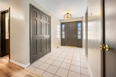 2685 Chaucer Drive NE, Canton, OH 44721 - Photo 7