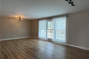 2685 Chaucer Dr NE, Canton, OH 44721 - Photo 15