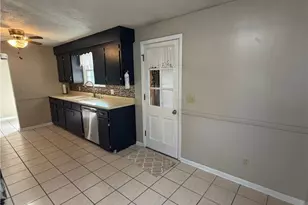 2685 Chaucer Dr NE, Canton, OH 44721 - Photo 19