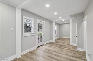 133 N Pearl St, Columbiana, OH 44408 - Photo 11