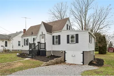 133 N Pearl Street, Columbiana, OH 44408 - Photo 3