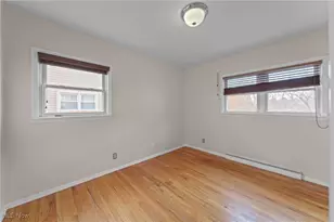 884 Blanding Ave, Akron, OH 44310 - Photo 17