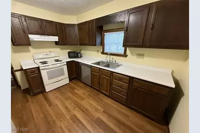 639 4th Street NW, New Philadelphia, OH 44663 - Photo 13