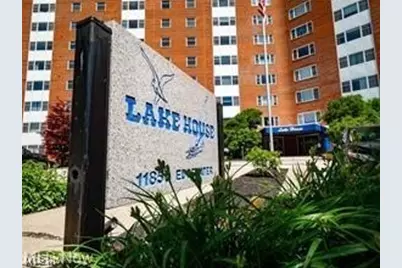 11850 Edgewater Drive #723, Oakwood, OH 44107 - Photo 1