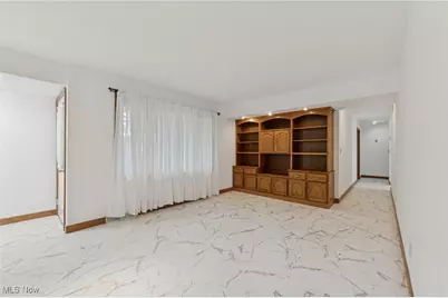 276 S Bayshore Drive, Columbiana, OH 44408 - Photo 7