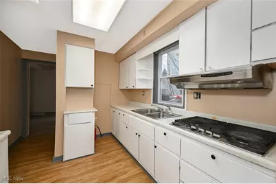 667 Elma Street, Akron, OH 44310 - Photo 19